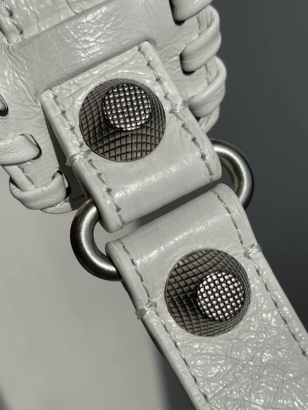Balenciaga White shoulder bag — Top Quality Replica