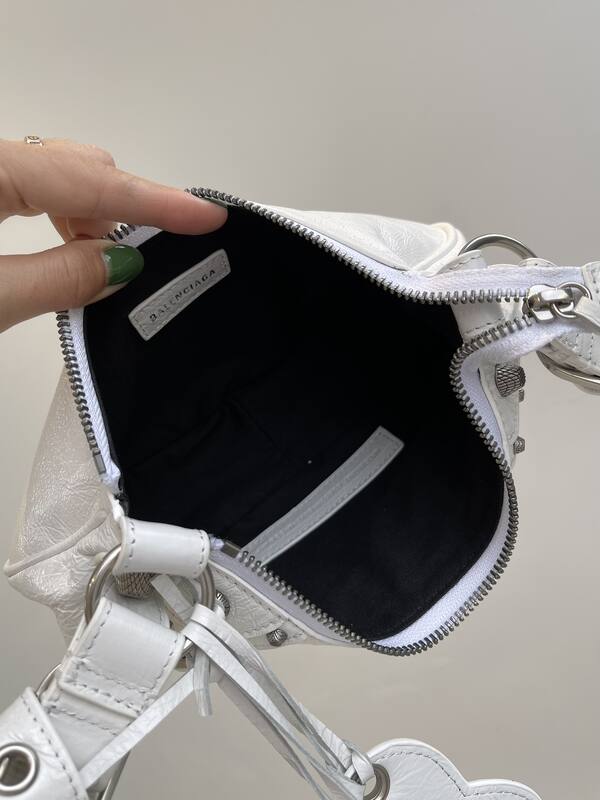 Balenciaga Le Cagole White 26X16X10cm shoulder — Premium Replica