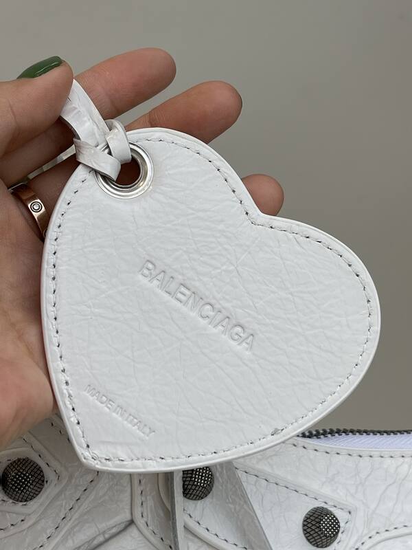 Balenciaga Le Cagole White crinkled leather crossbody bag — Top Quality Replica