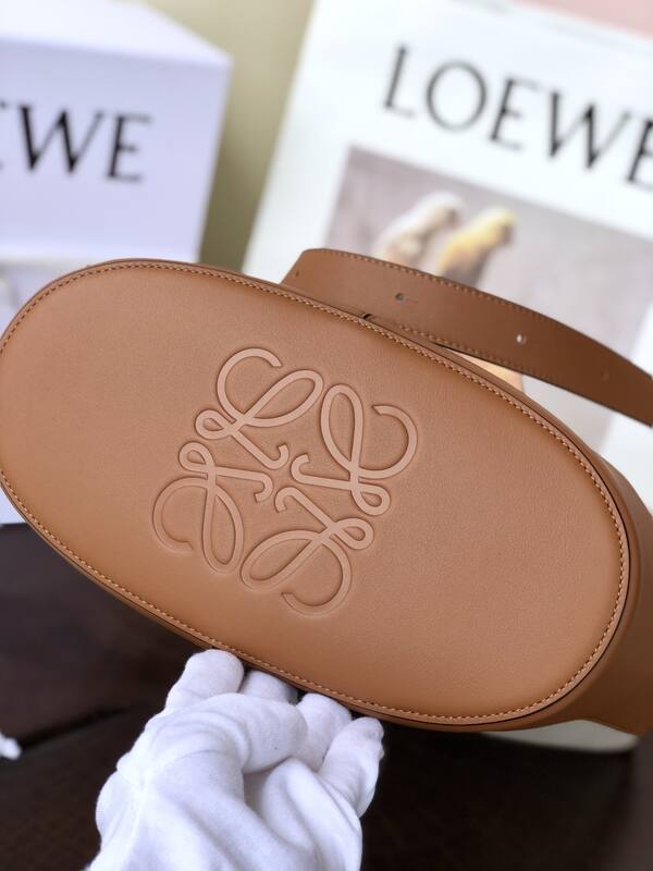 Loewe Beige shoulder bag — AAA Quality Replica