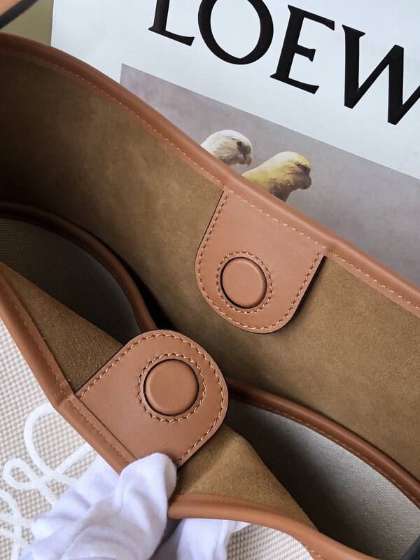 Loewe Beige shoulder bag — AAA Quality Replica