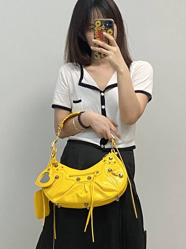 Balenciaga Le Cagole shoulder bag — 1:1 Replica