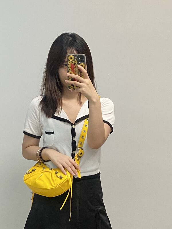 Balenciaga Pink 25x18x10cm shoulder bag — 1:1 Replica