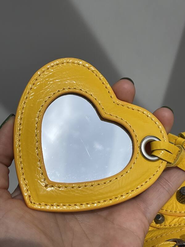 Balenciaga Le Cagole shoulder bag — Top Quality Replica