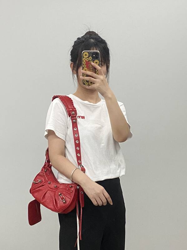 Balenciaga Red 25x18x10cm shoulder bag — Premium Replica