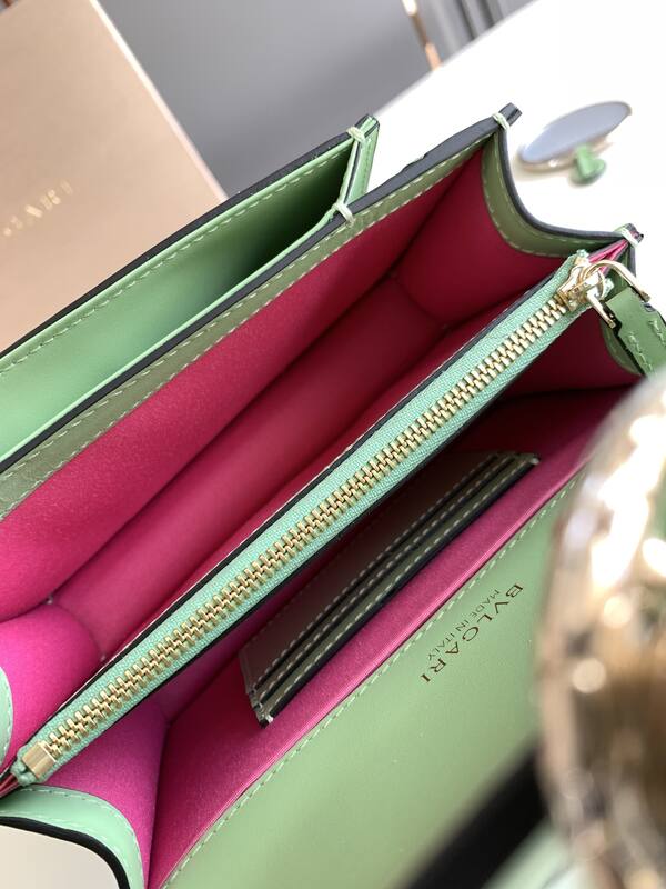Bulgari shoulder bag — Top Quality Replica