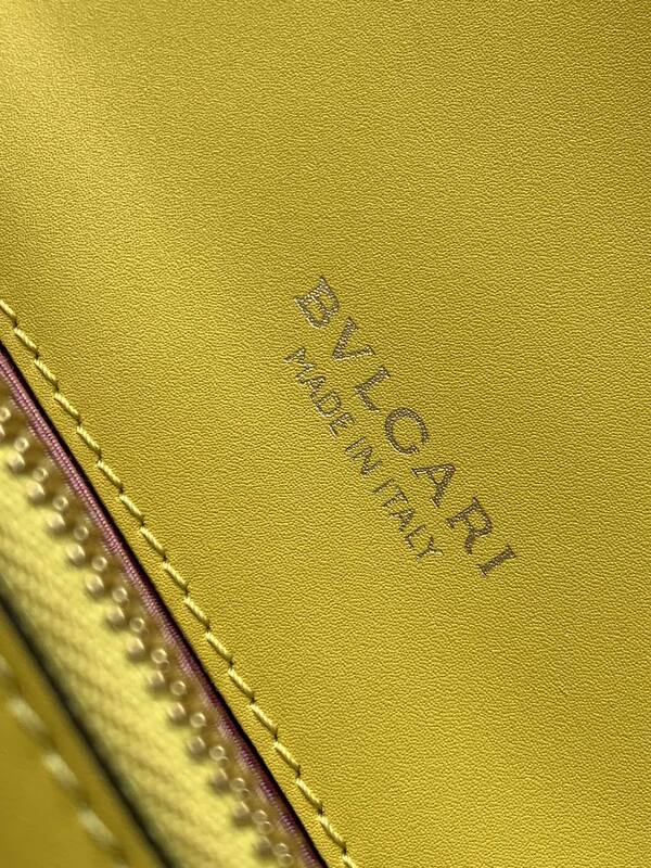 Bulgari shoulder bag — AAA Quality Replica