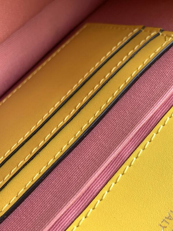 Bulgari shoulder bag — AAA Quality Replica