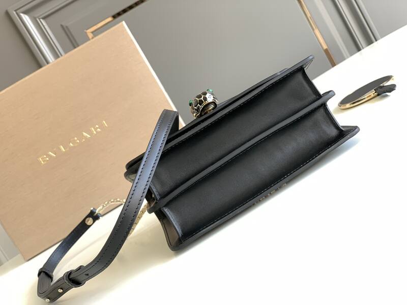 Bulgari shoulder bag — Premium Replica