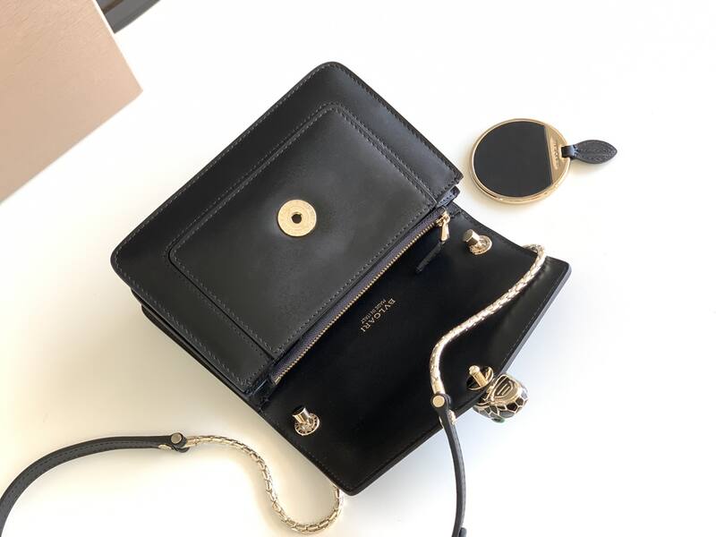 Bulgari shoulder bag — Premium Replica