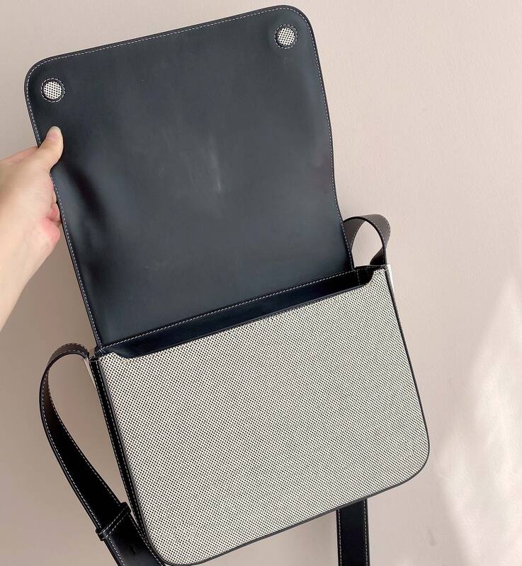 Burberry Black shoulder bag — Top Quality Replica