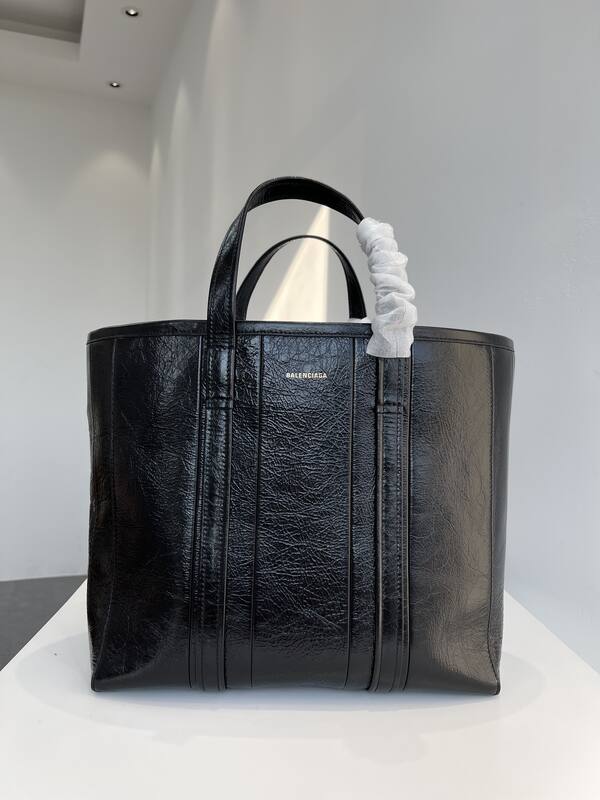 Balenciaga Black shoulder bag — AAA Quality Replica