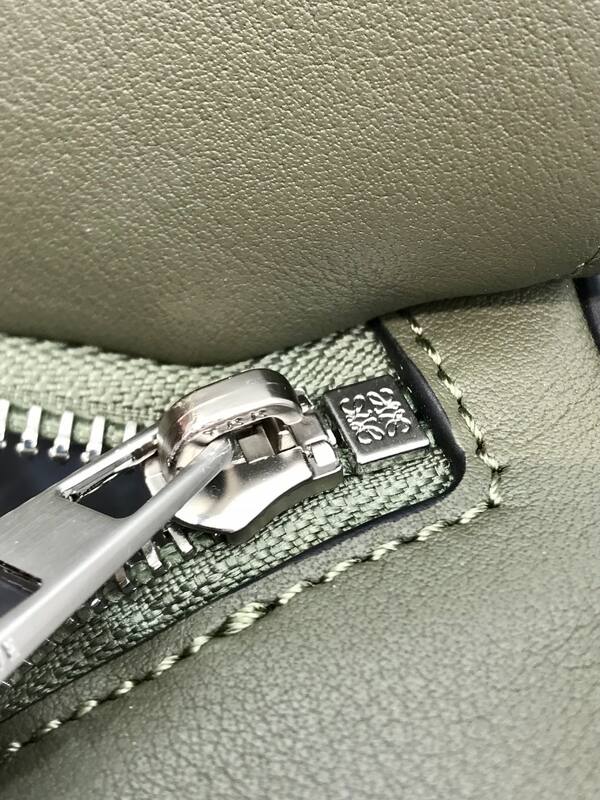Loewe Green 25x18x10cm shoulder bag — Premium Replica