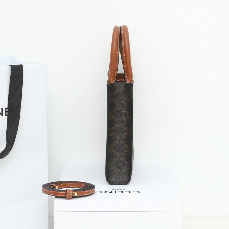 Celine shoulder bag — 1:1 Replica