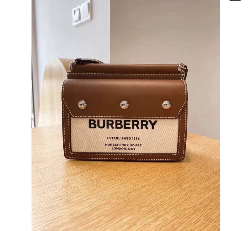 Burberry Brown 25x18x10cm shoulder bag — 1:1 Replica