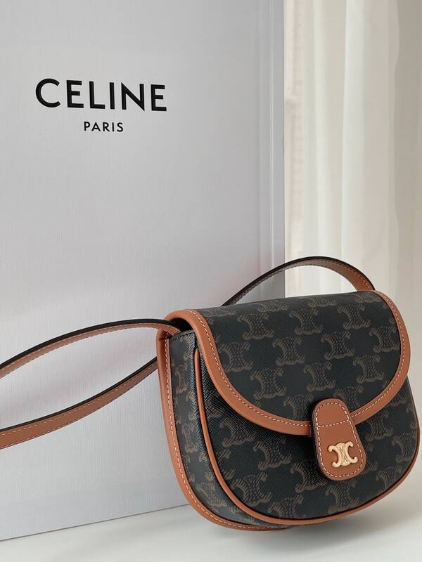 Celine Triomphe shoulder bag — 1:1 Replica