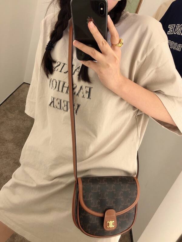 Celine Triomphe shoulder bag — 1:1 Replica