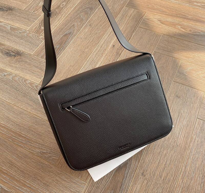 Burberry Black shoulder bag — AAA Quality Replica