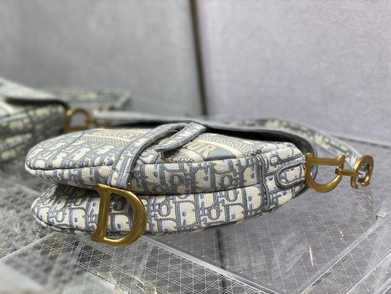 Dior Saddle Blue Oblique shoulder — AAA Quality Replica