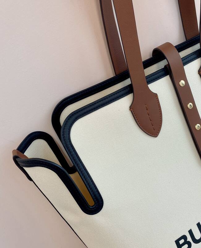 Burberry Brown 40x30x16cm shoulder bag — AAA Quality Replica