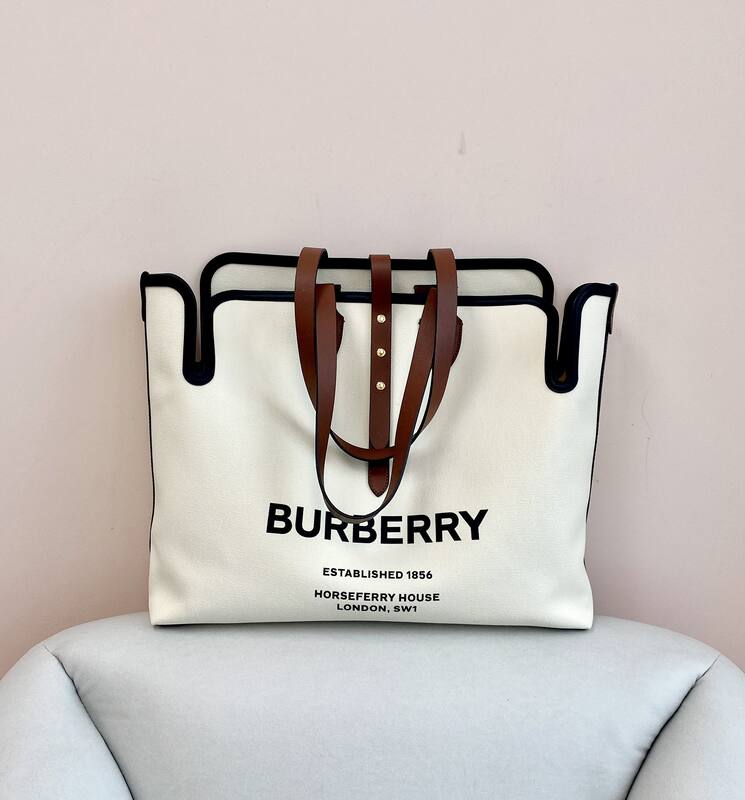 Burberry Brown 40x30x16cm shoulder bag — AAA Quality Replica