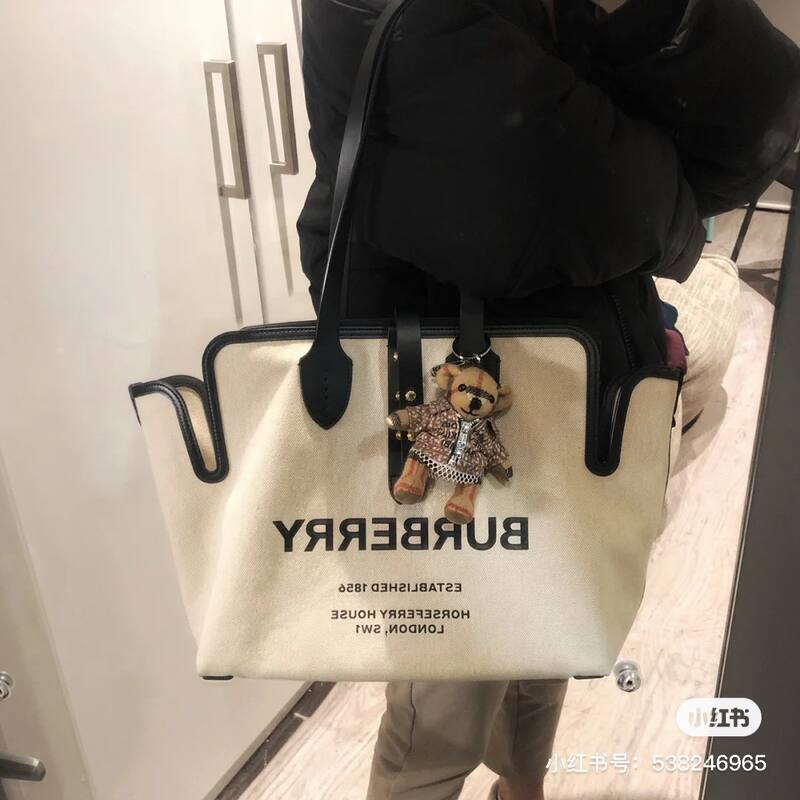 Burberry Brown 40x30x16cm shoulder bag — 1:1 Replica