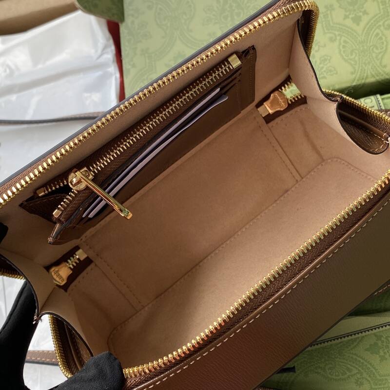 Gucci Beige Ebony GG Supreme with Brown leather shoulder — Premium Replica