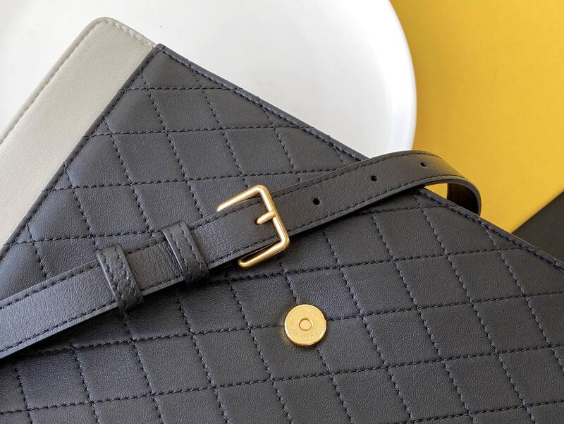 Saint Laurent everyday — 1:1 Replica