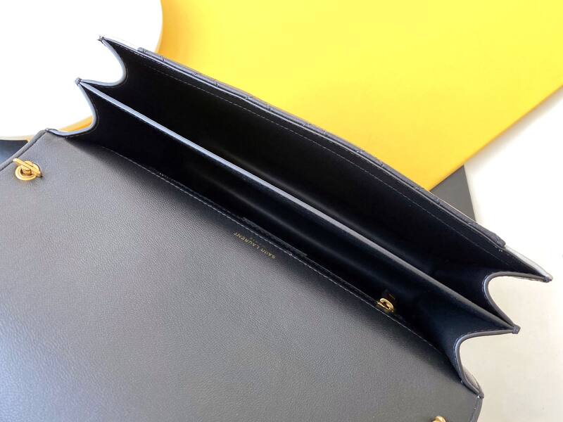 Saint Laurent everyday — 1:1 Replica