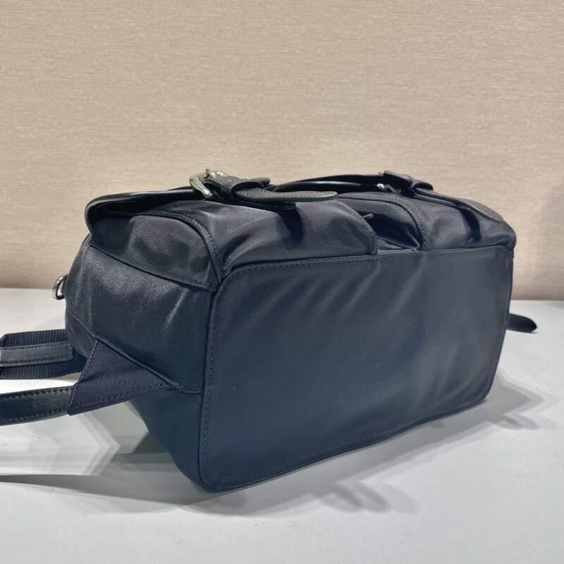 Prada Black 25x18x10cm shoulder bag — 1:1 Replica