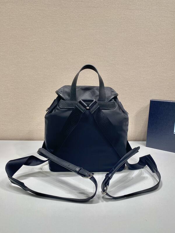 Prada Black 25x18x10cm shoulder bag — 1:1 Replica