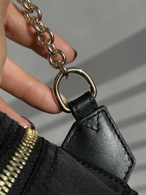Burberry Black shoulder bag — AAA Quality Replica