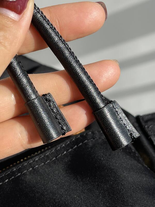 Burberry Black shoulder bag — Top Quality Replica