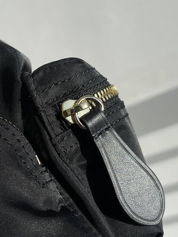 Burberry Black shoulder bag — Premium Replica