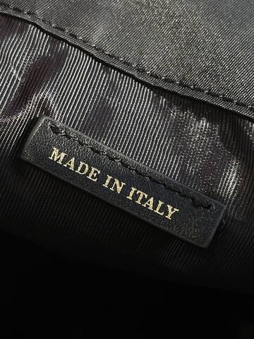 Burberry Black shoulder bag AAA Quality Replica