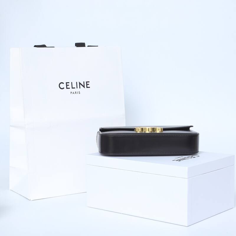 Celine TRIOMPHE shoulder bag — Premium Replica
