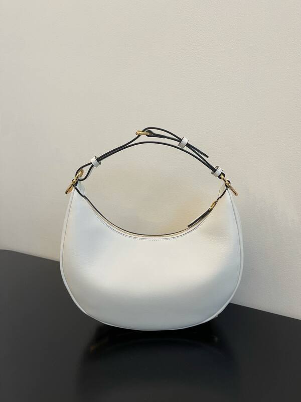 Fendi White 25x18x10cm shoulder bag — Top Quality Replica