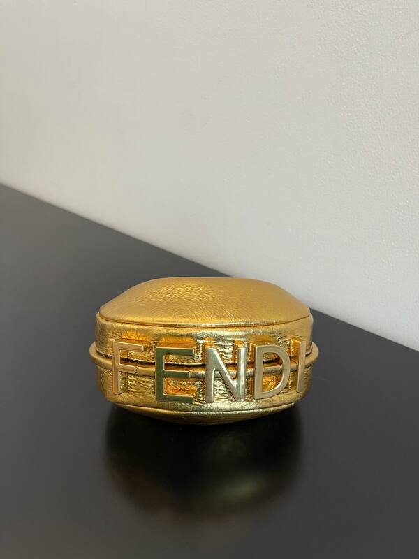 Fendi Gold shoulder bag — AAA Quality Replica