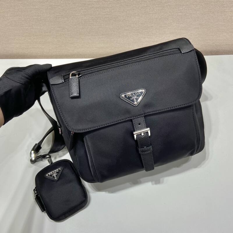 Prada Black shoulder bag — AAA Quality Replica