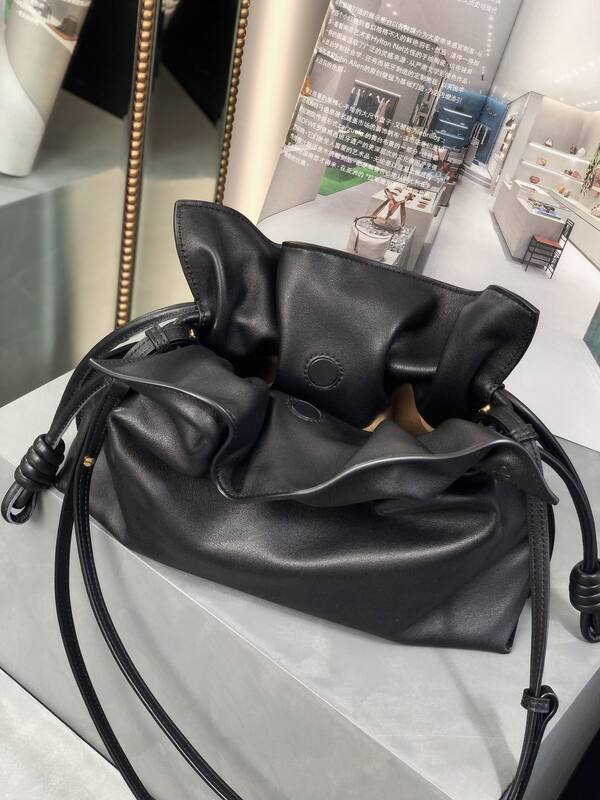 Loewe Black shoulder bag — Top Quality Replica