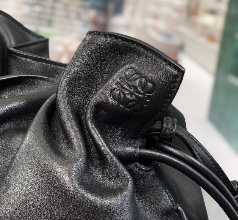 Loewe Black shoulder bag — Top Quality Replica