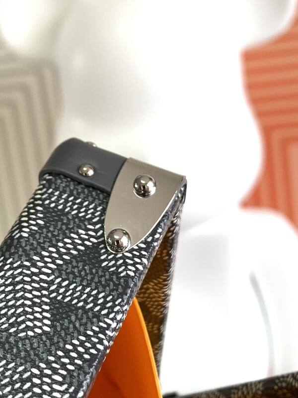 Goyard Grey shoulder bag — Top Quality Replica