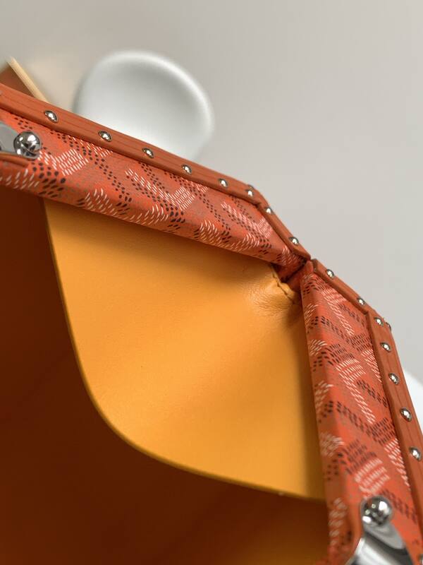 Goyard shoulder bag — AAA Quality Replica
