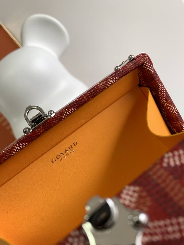 Goyard Red shoulder bag — Premium Replica