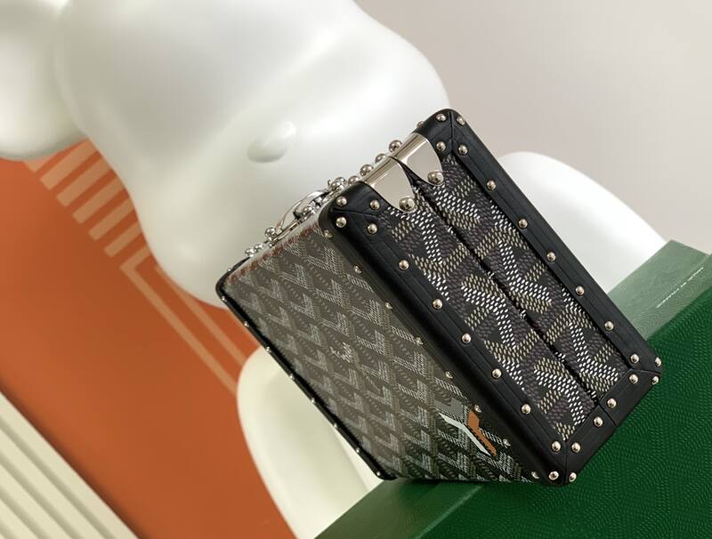 Goyard Black shoulder bag — AAA Quality Replica