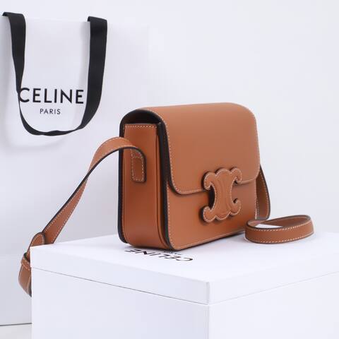Celine shoulder bag 1 1 Replica