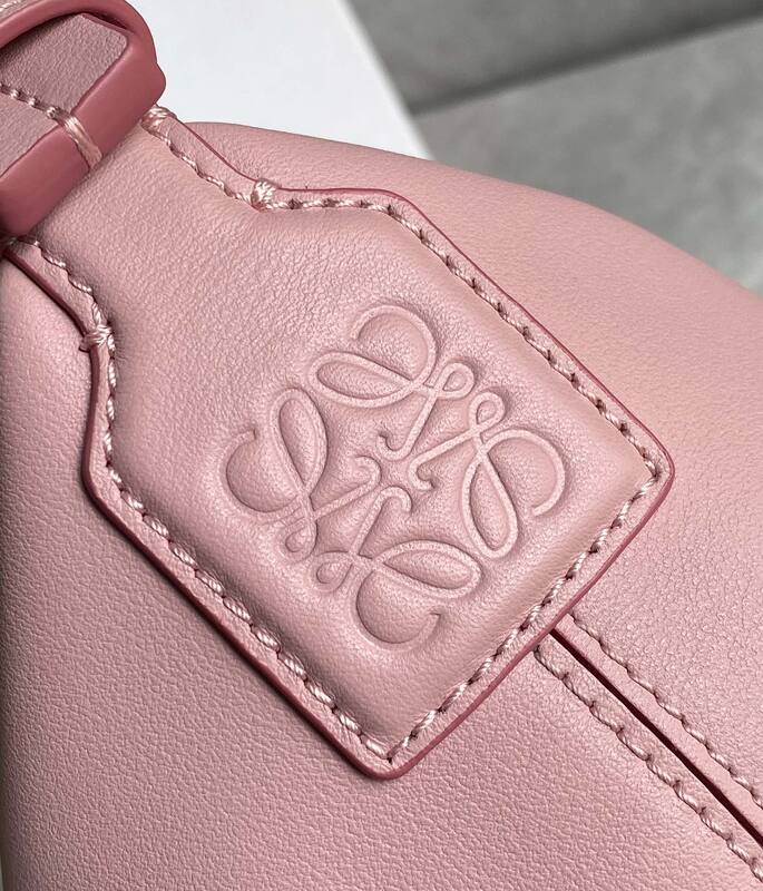 Loewe Pink 25x18x10cm shoulder bag — AAA Quality Replica