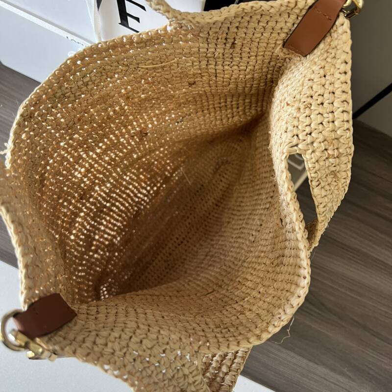 Loewe shoulder bag — Top Quality Replica