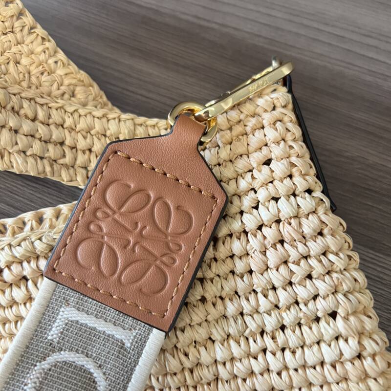 Loewe shoulder bag — Top Quality Replica