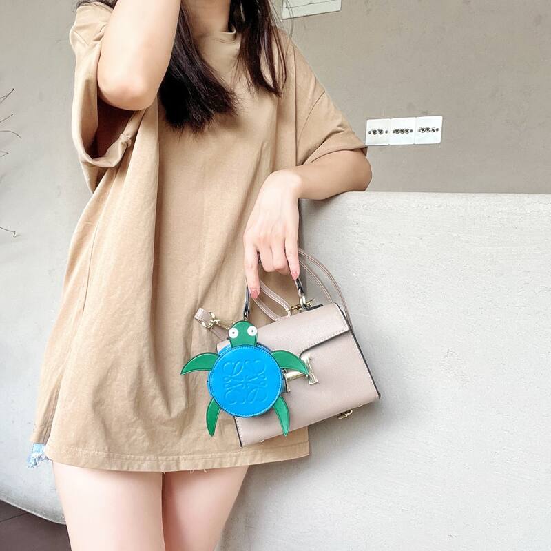 Loewe Blue shoulder bag — Top Quality Replica